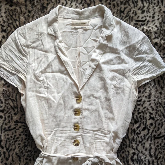 *SOLD* Urban Outfitters button front dress - Picture 4 of 6